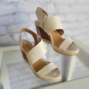 Lucky Brand Womens LK-Lowden Wedge Platform Sandals Sandshell Size 7M US